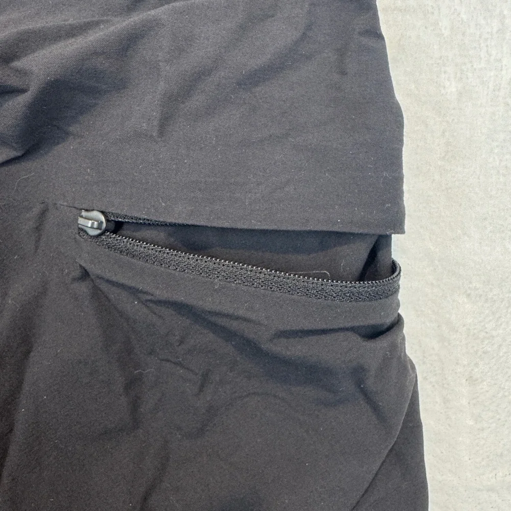Lululemon Mens Black Board Shorts Lace Up Swim Trunks Size 36 Zipper Pocket